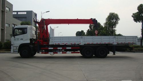 Grue montée sur camion (Grue mobile à flèche télescopique SQ12)